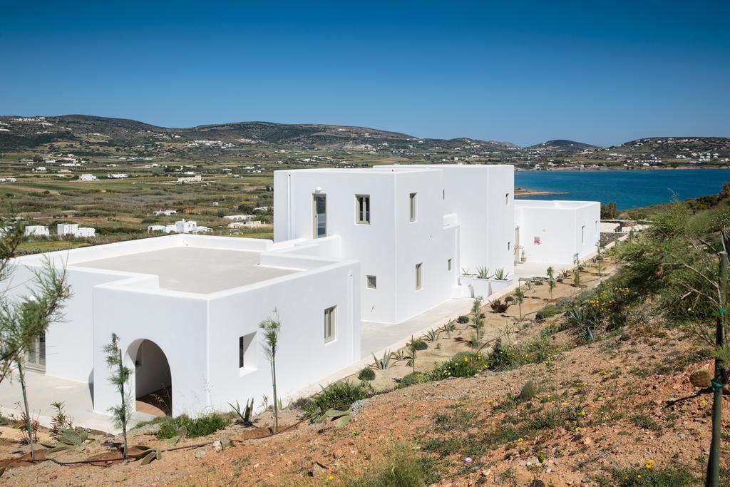 Natura Paros Βίλα *
