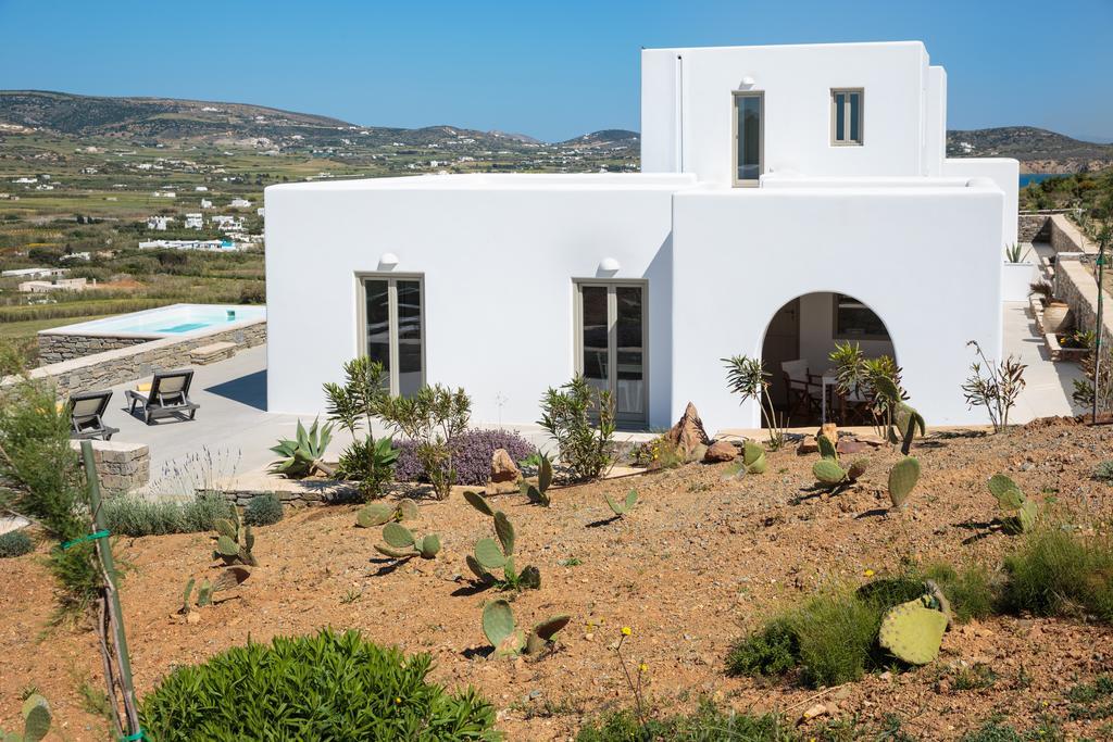 Natura Paros Βίλα