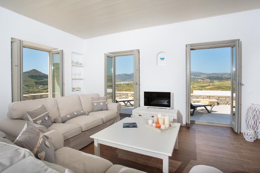 Natura Paros Μώλος Πάρου